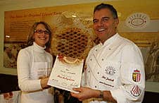 RTEmagicC_Linzer_Torte_backen_Jindrak_Diplom_TVLinz_01.jpg