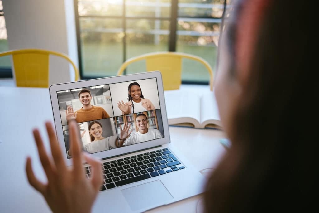 Hybrid Streaming von Vereinssitzungen
