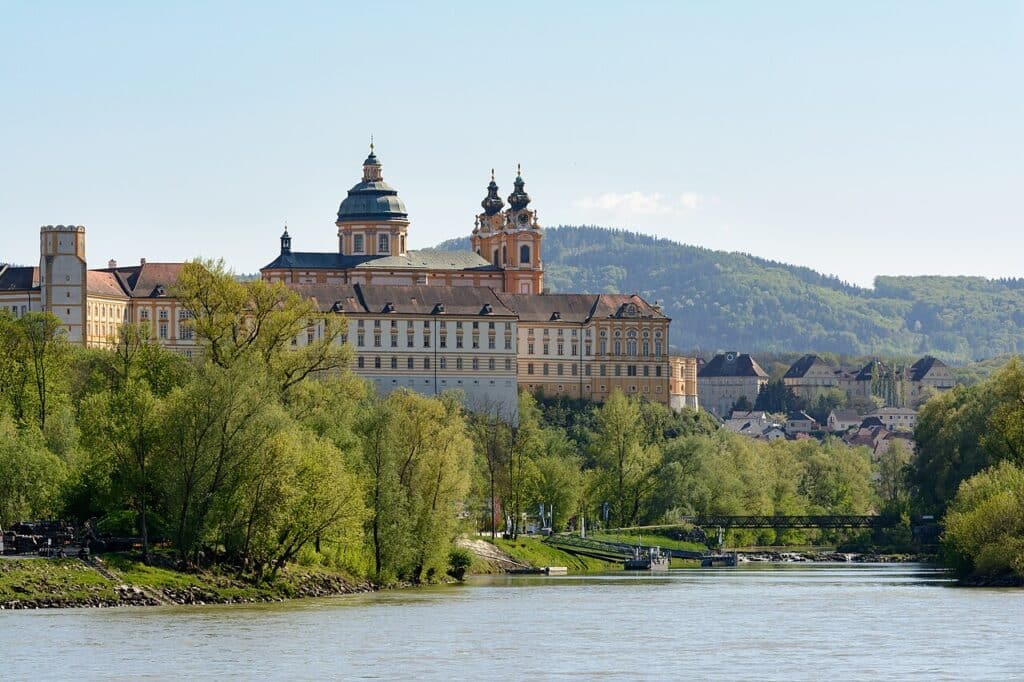 Stift Melk & Donau